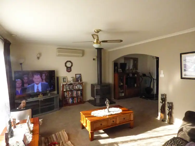 Second view of Homely house listing, 16 Avon Court, Newborough VIC 3825