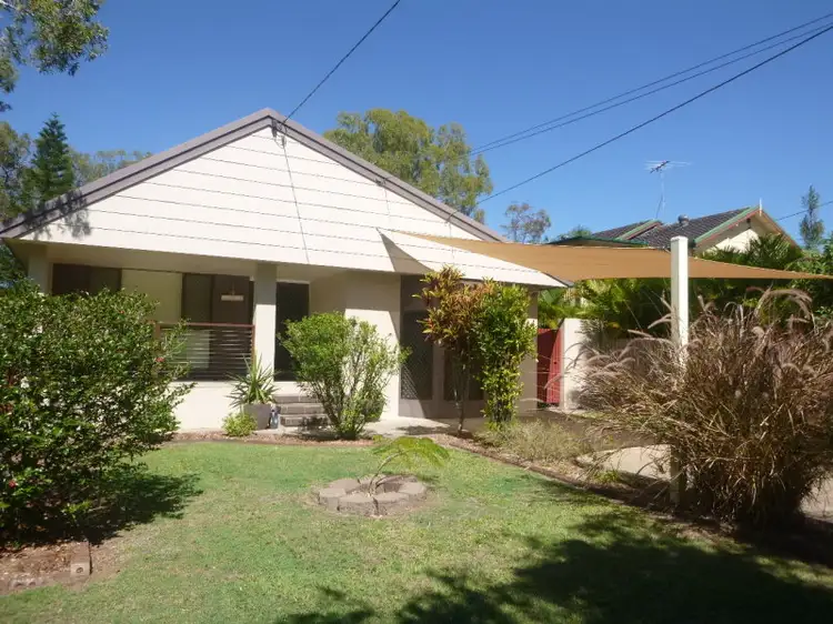 47 Pikett Street, Clontarf QLD 4019