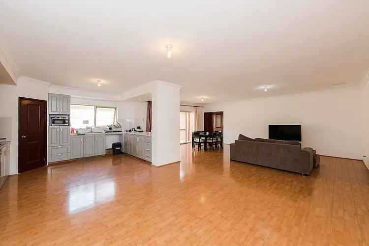 Third view of Homely house listing, 6 Daggar Place, Canning Vale WA 6155