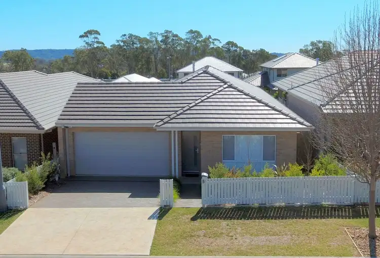 5 Maloney Chase, Wilton NSW 2571