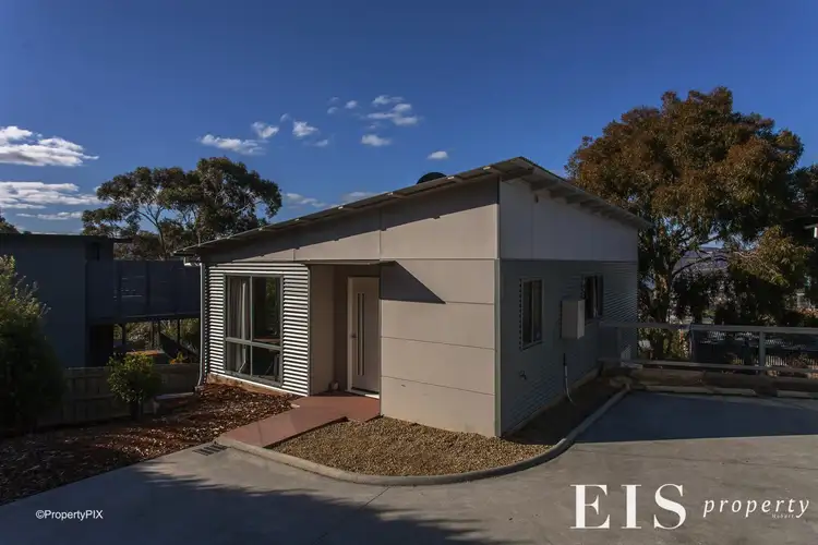 3/2 Dorothy Ct, West Moonah TAS 7009