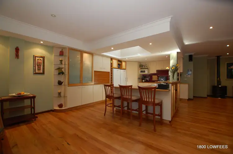 Fifth view of Homely house listing, 10 SEALE Close, Duncraig WA 6023