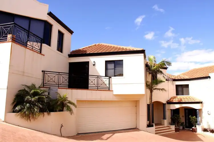 2/14 Sinclair Close, Bunbury WA 6230