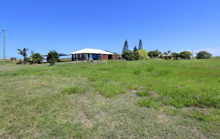 44 YOUNG Street, Burnett Heads QLD 4670