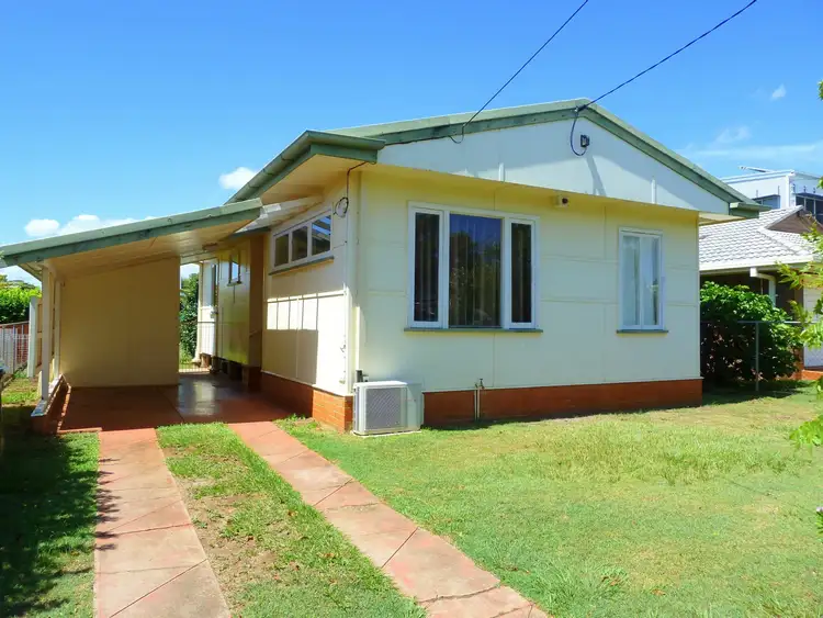 3 Pearl Street, Scarborough QLD 4020