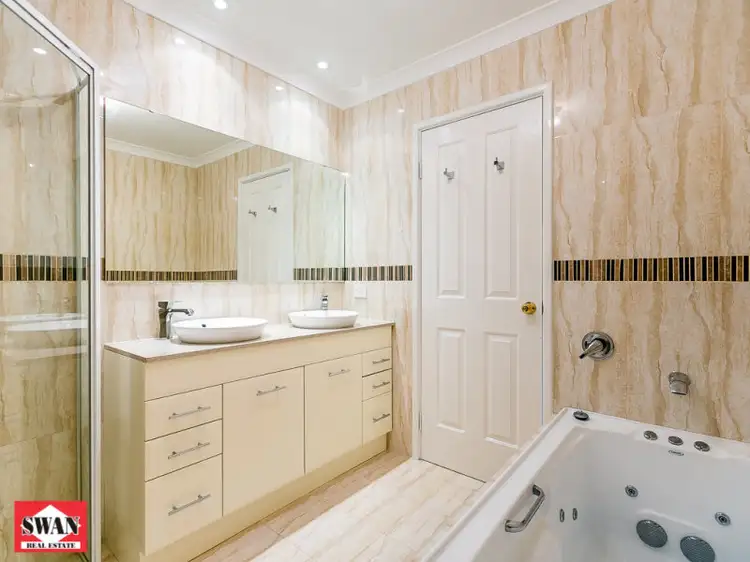 Main view of Homely house listing, 5 Blenheim Place, Swan View WA 6056
