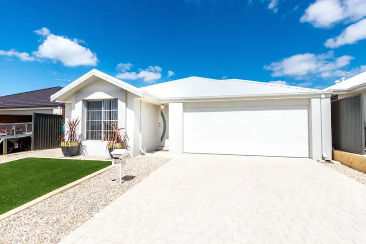 Main view of Homely house listing, 21 Holbeck Way, Baldivis WA 6171