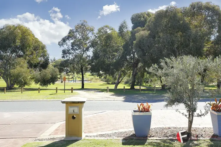 Sixth view of Homely house listing, 5 Geelong Close, Beldon WA 6027