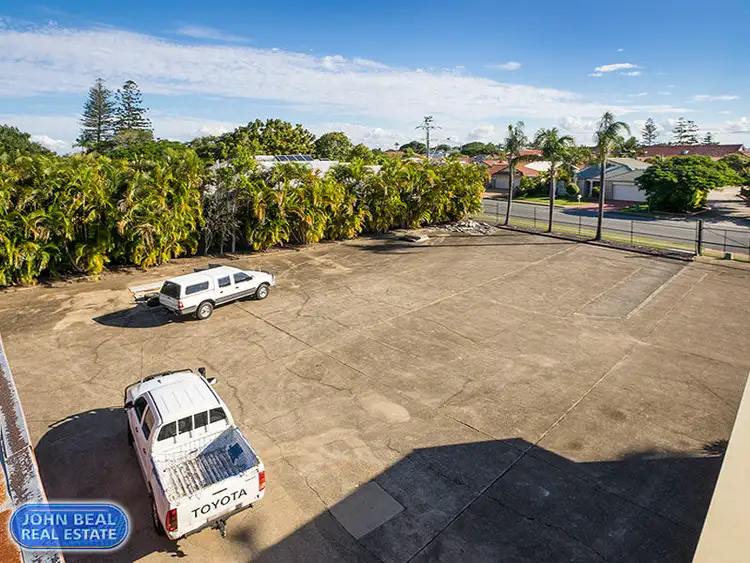 Fifth view of Homely house listing, 658 Oxley Avenue, Scarborough QLD 4020