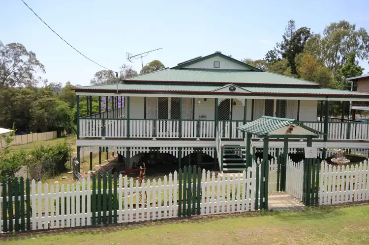 15 John Street St, Rathdowney QLD 4287