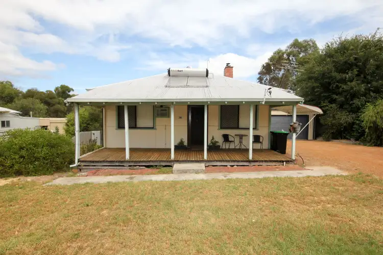 13 Baird Street, Collie WA 6225