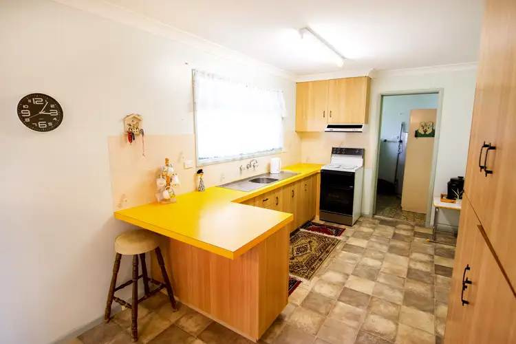 Fifth view of Homely house listing, 92 Urabatta St, Inverell NSW 2360