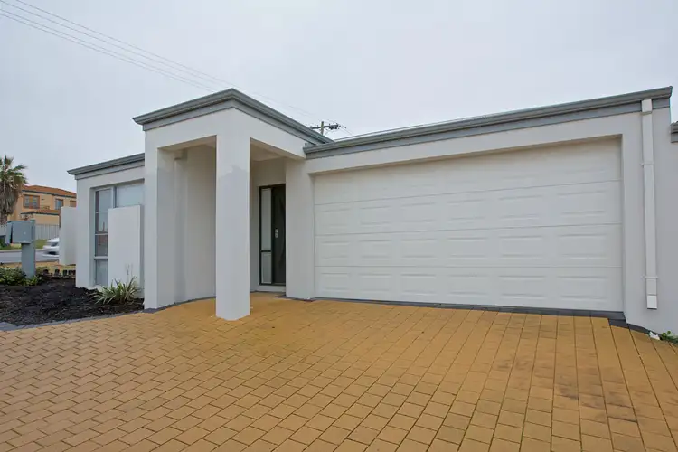 Unit 7/174 Flinders Street, Yokine WA 6060