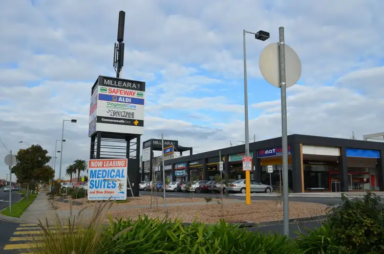 Fourth view of Homely townhouse listing, 1/14 Raglan Street, Avondale Heights VIC 3034