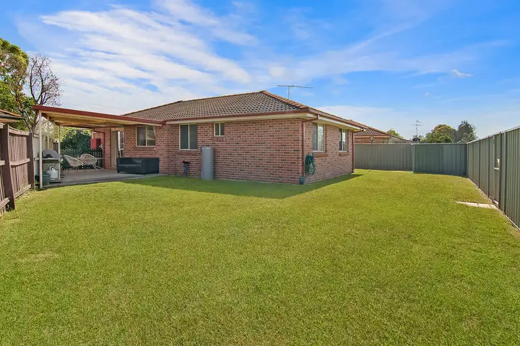 Villa 2/9 Ivory Place, Richmond NSW 2753