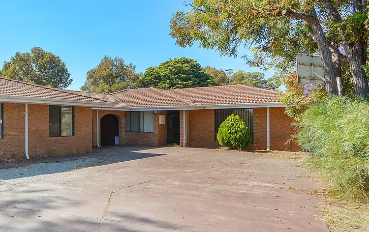 Second view of Homely house listing, 8 Annan Court, Hamersley WA 6022