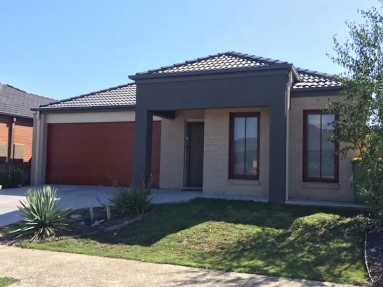 45 Moore Mews, Pakenham VIC 3810