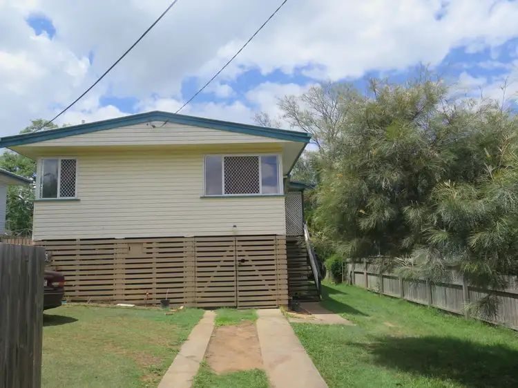 54 Kynance Street, Leichhardt QLD 4305