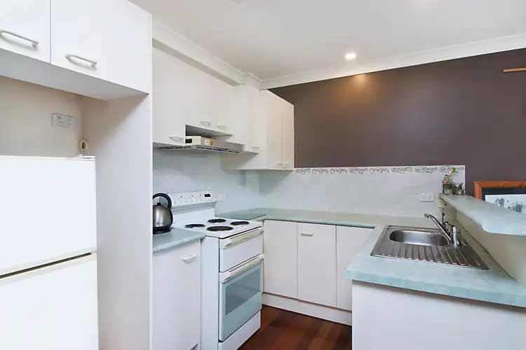 Fourth view of Homely unit listing, 4/76 Tallebudgera Dr, Palm Beach QLD 4221