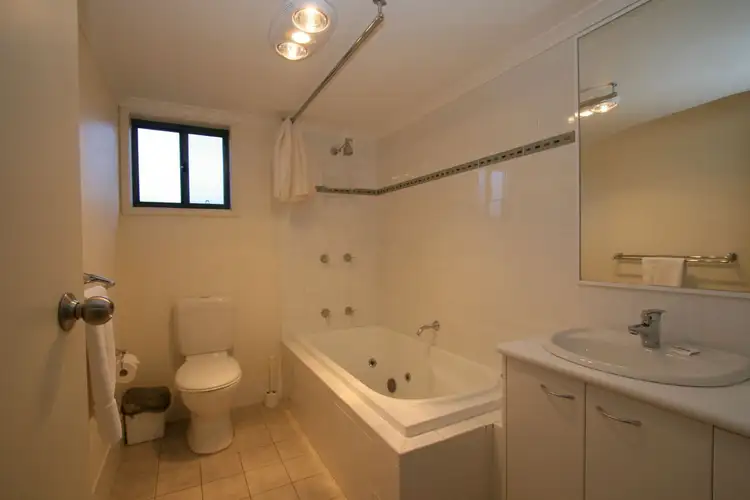 Seventh view of Homely unit listing, 1/30 Nettin Circuit, Jindabyne NSW 2627