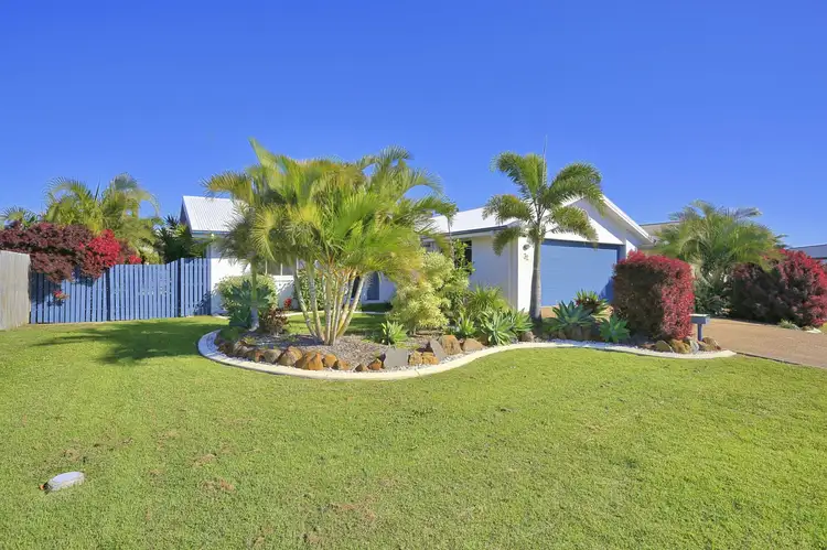 32 Explorers Way, Bargara QLD 4670