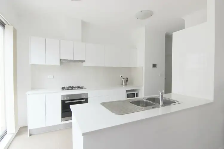Third view of Homely apartment listing, 401/92 Cope Street, Redfern NSW 2016