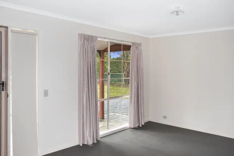 Sixth view of Homely house listing, 3 Riordan Court, Toolamba VIC 3614