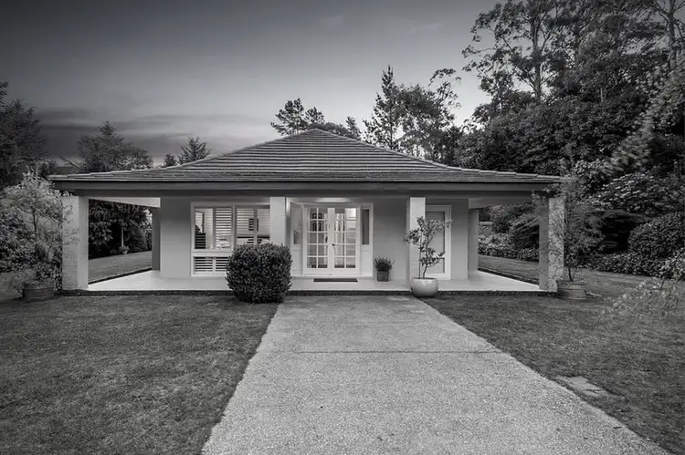 32 Pinchoff Lane, Mount Macedon VIC 3441