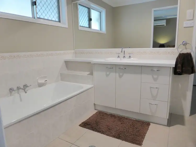 Seventh view of Homely house listing, 10 Huntington Court, Deception Bay QLD 4508