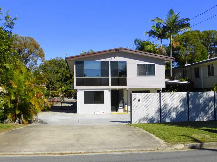 16 Alice St, Clontarf QLD 4019