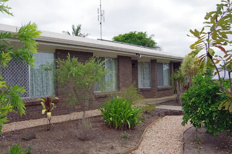 12 Lachlan Avenue, Nambour QLD 4560
