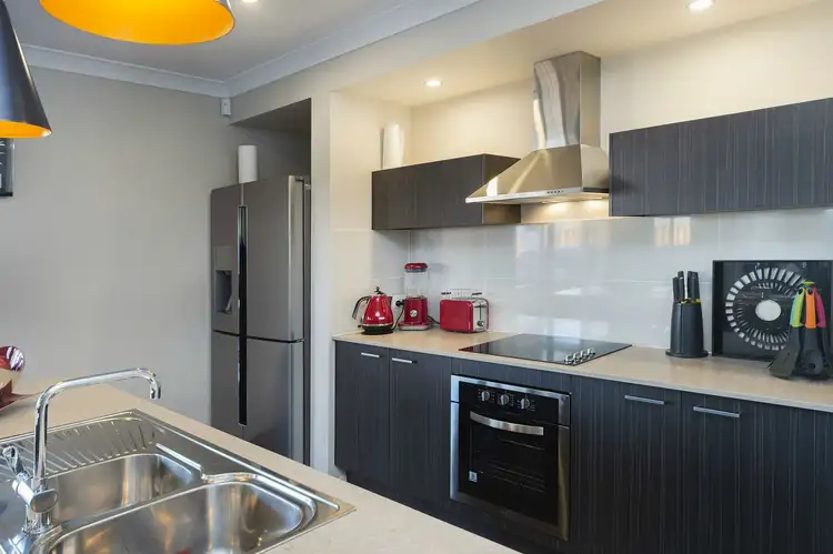 Second view of Homely house listing, 10 Keelson Crescent, Hope Island QLD 4212