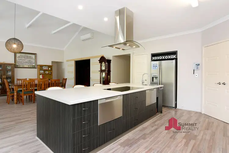 Third view of Homely house listing, 9 Avon Gardens, Millbridge WA 6232