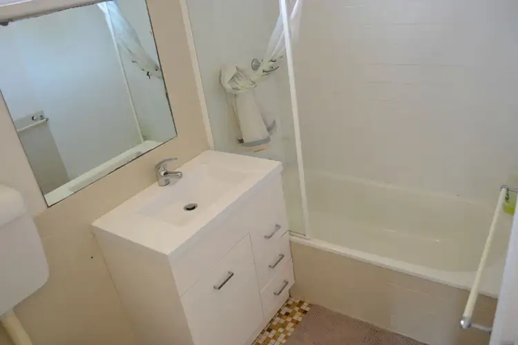 Sixth view of Homely unit listing, 4/9 Vincent Street, Coffs Harbour NSW 2450