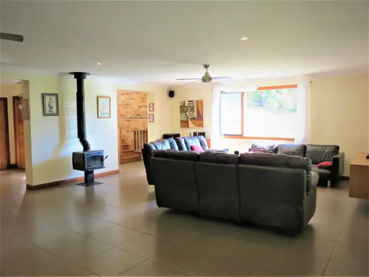 Sixth view of Homely house listing, 10 Ridgewood Drive, Raleigh NSW 2454
