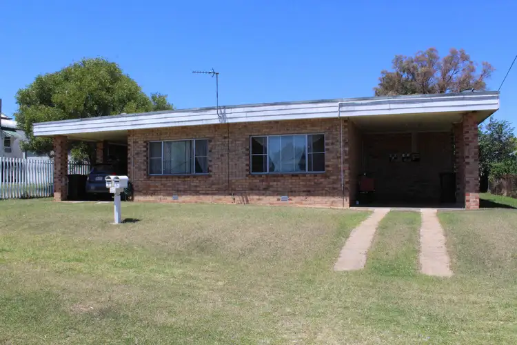 90 Victoria St, Warwick QLD 4370