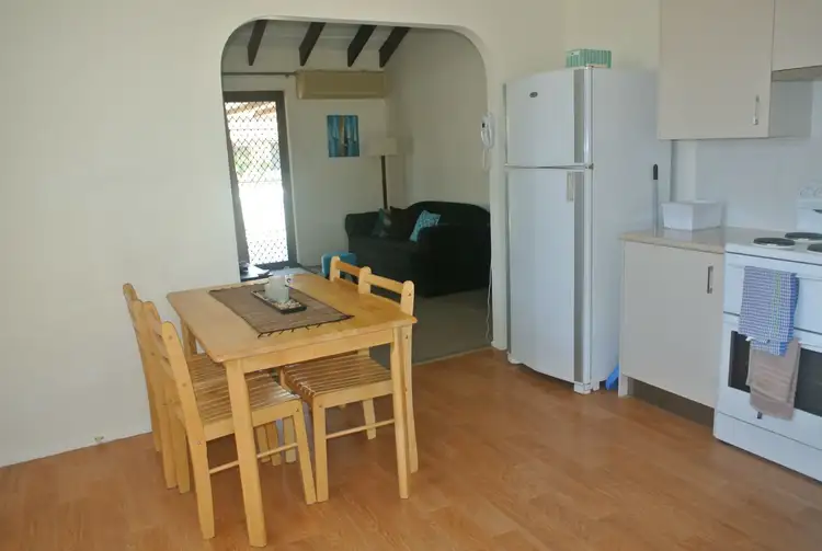 Fifth view of Homely unit listing, 2/2 Drambuie Court, Kippa-ring QLD 4021