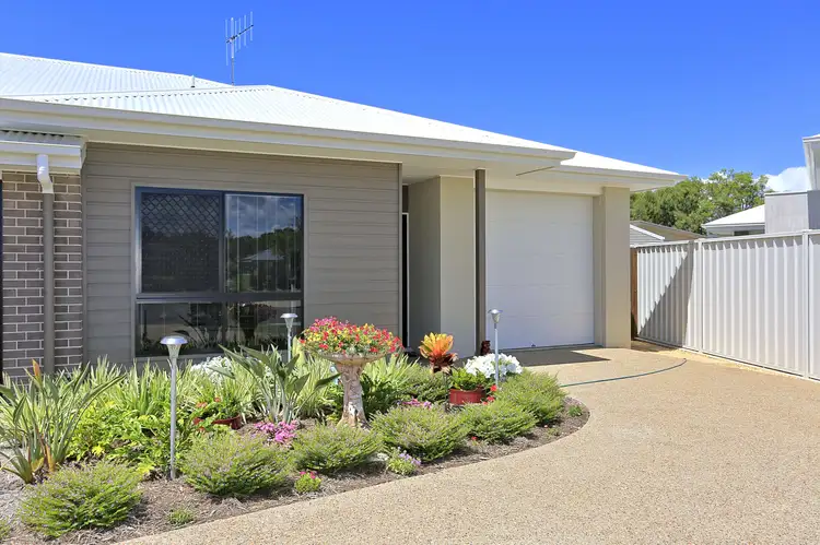 2/2 Masthead Drive, Bargara QLD 4670