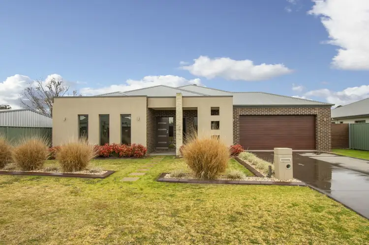 Main view of Homely house listing, 3 Calvert Court, Maffra VIC 3860
