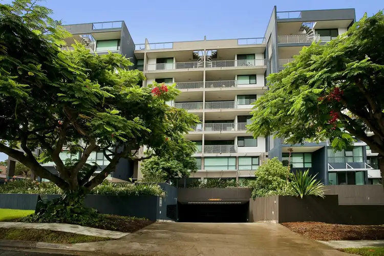 Second view of Homely unit listing, 102/25 Dix Street, Redcliffe QLD 4020