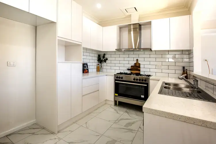 Fourth view of Homely house listing, 28 Robson Avenue, Avondale Heights VIC 3034
