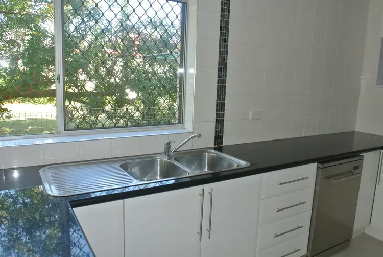 Sixth view of Homely unit listing, 1/414 Oxley Ave, Redcliffe QLD 4020
