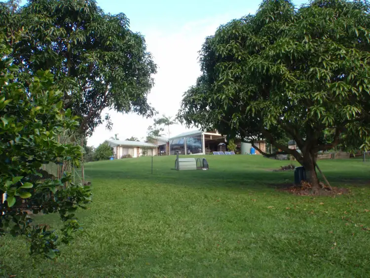 3 Brenda Court, Mooloolah Valley QLD 4553