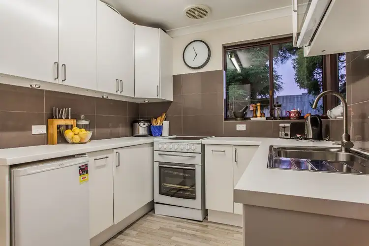 Fifth view of Homely villa listing, 6/160 Gwenyfred Road, Kensington WA 6151