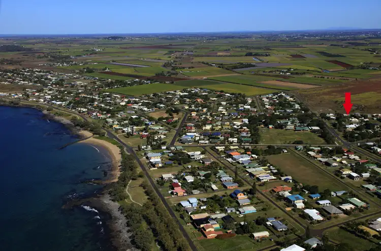 Second view of Homely house listing, 3 Schleger St, Burnett Heads QLD 4670