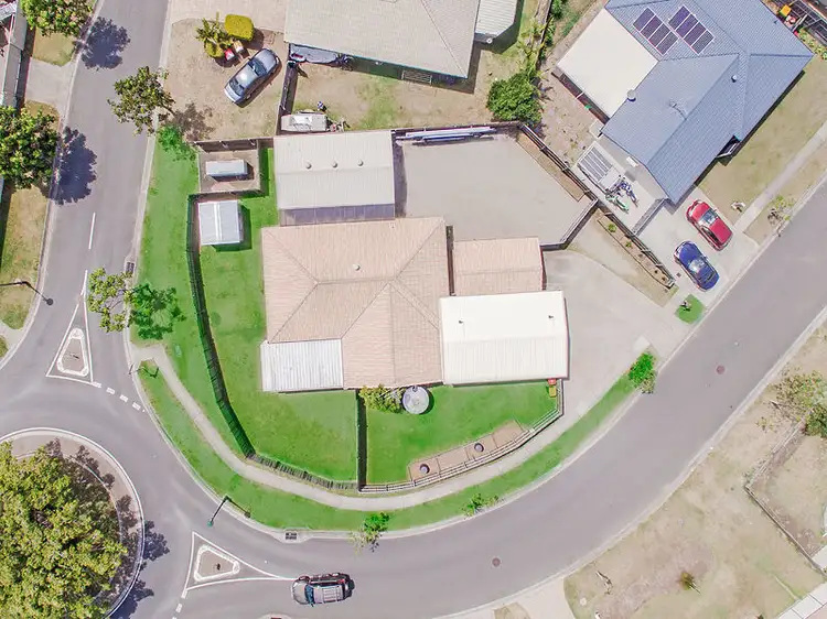 Second view of Homely house listing, 2 Macleay Crescent, Tingalpa QLD 4173