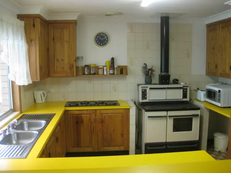 Fifth view of Homely house listing, 409 Granite Belt Drive, Stanthorpe QLD 4380