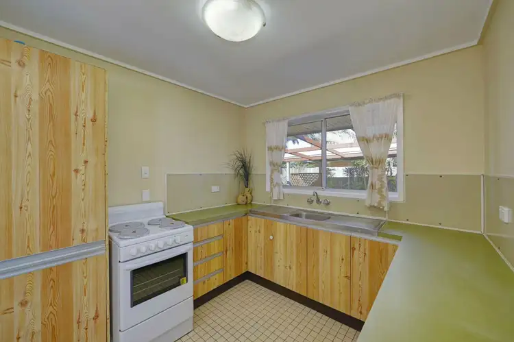 Seventh view of Homely house listing, 1 Bruce Court, Kepnock QLD 4670