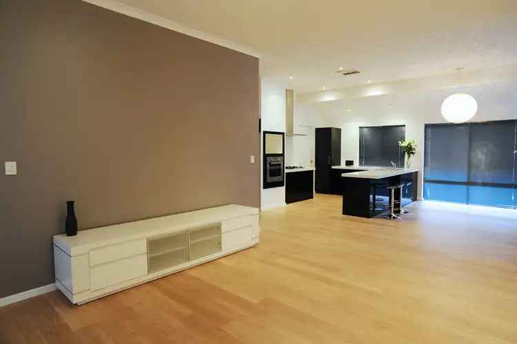 Fifth view of Homely house listing, 60 Bindoon Loop, Huntingdale WA 6110