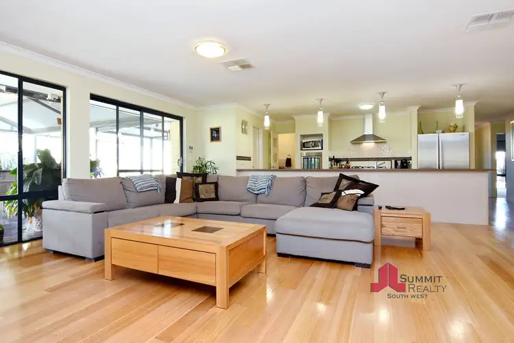 Second view of Homely house listing, 7 Rosevale Close, Dardanup WA 6236